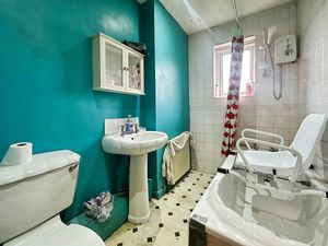 Bathroom- click for photo gallery